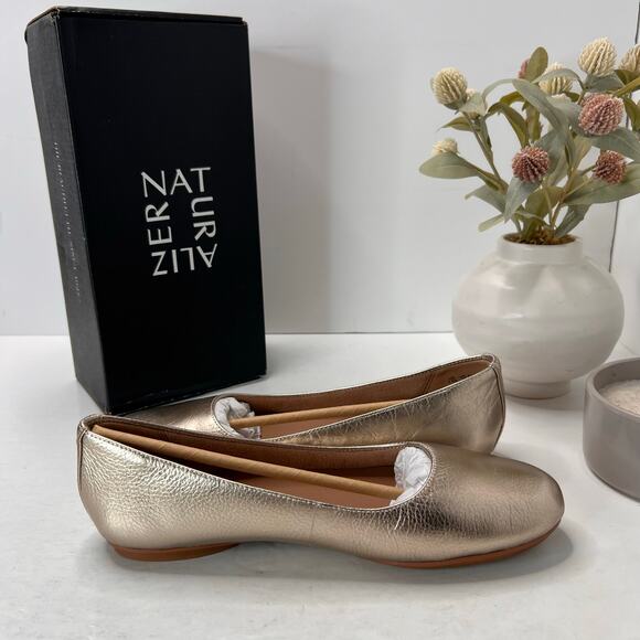 Naturalizer Maxwell Leather Metallic Flat Warm Silver (Gold)Women 8.5 Narrow NWB - Picture 6 of 10
